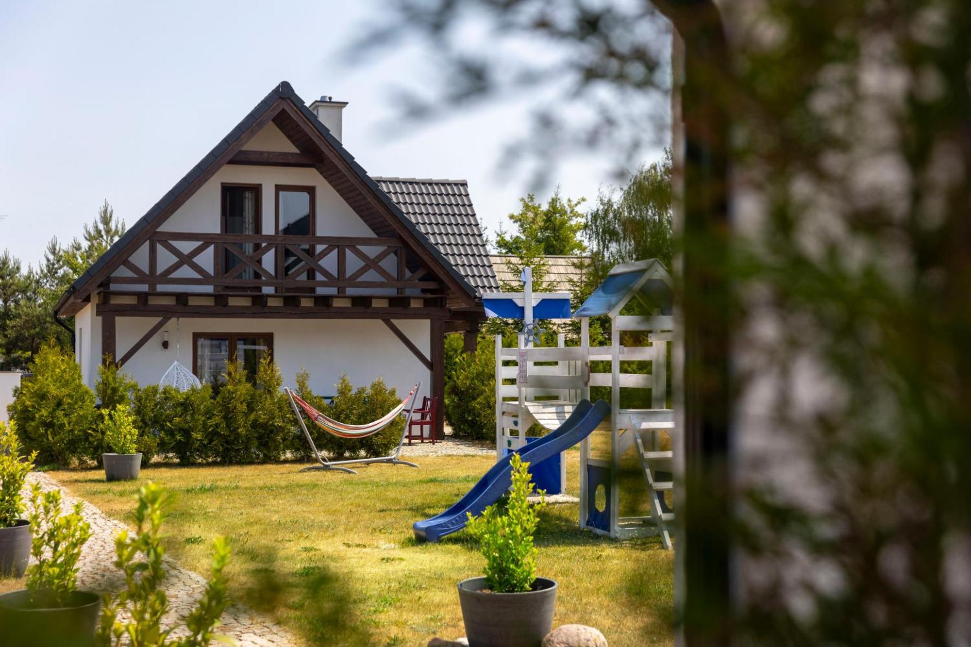 Nadmorska Osada Villa เวบา ภายนอก รูปภาพ