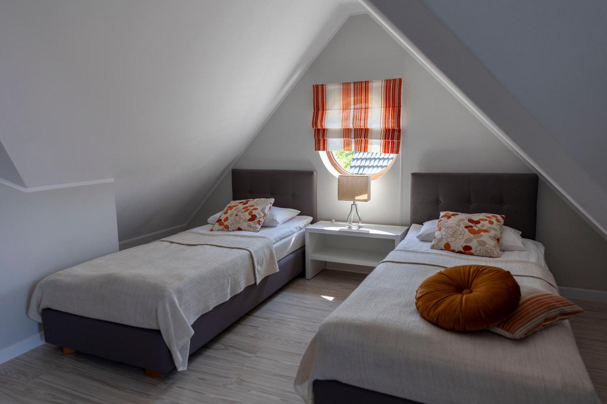 Nadmorska Osada Villa เวบา ภายนอก รูปภาพ